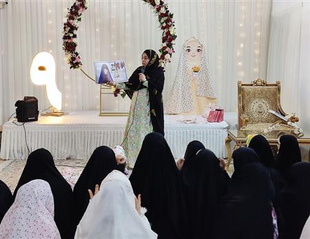 قصه گویی در حرم مطهر حضرت معصومه (س)